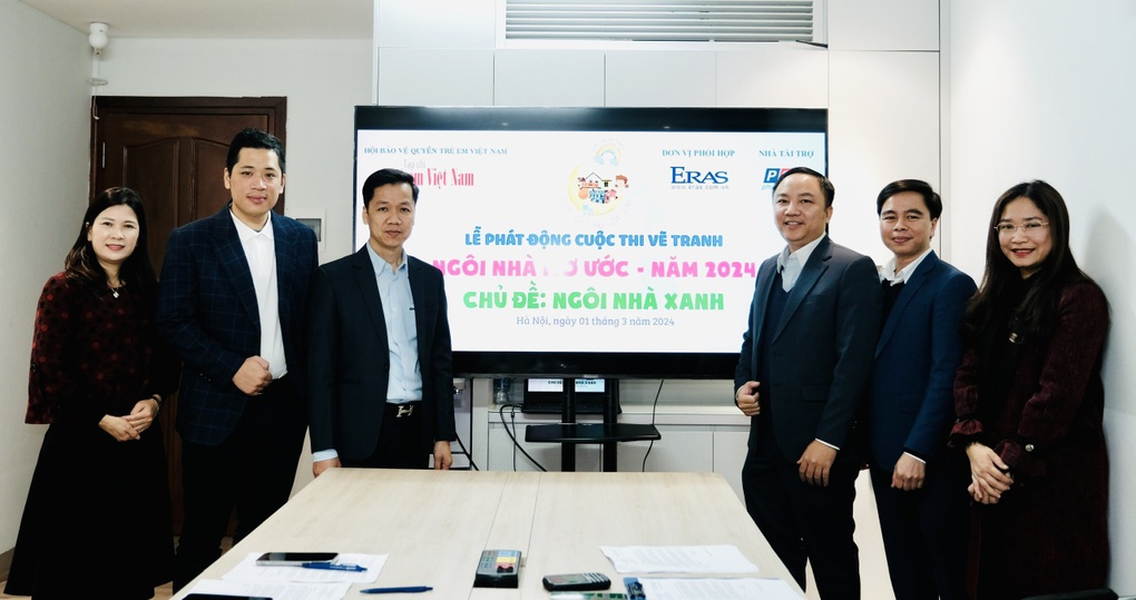 Hoa hậu Ngọc Hân làm giám khảo cuộc thi vẽ tranh Ngôi nhà ước mơ - 1 Hoa hậu Ngọc Hân làm giám khảo cuộc thi vẽ tranh Ngôi nhà ước mơ - 1