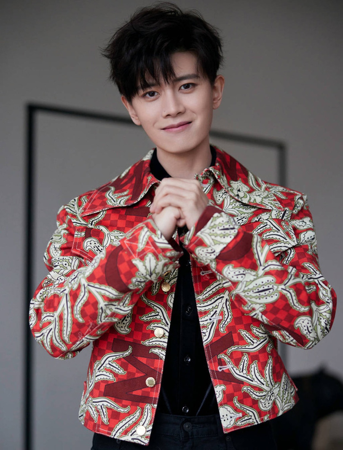 Dàn sao châu Á rực rỡ, quyến rũ, hồ hởi đón Tết con Hổ - 16