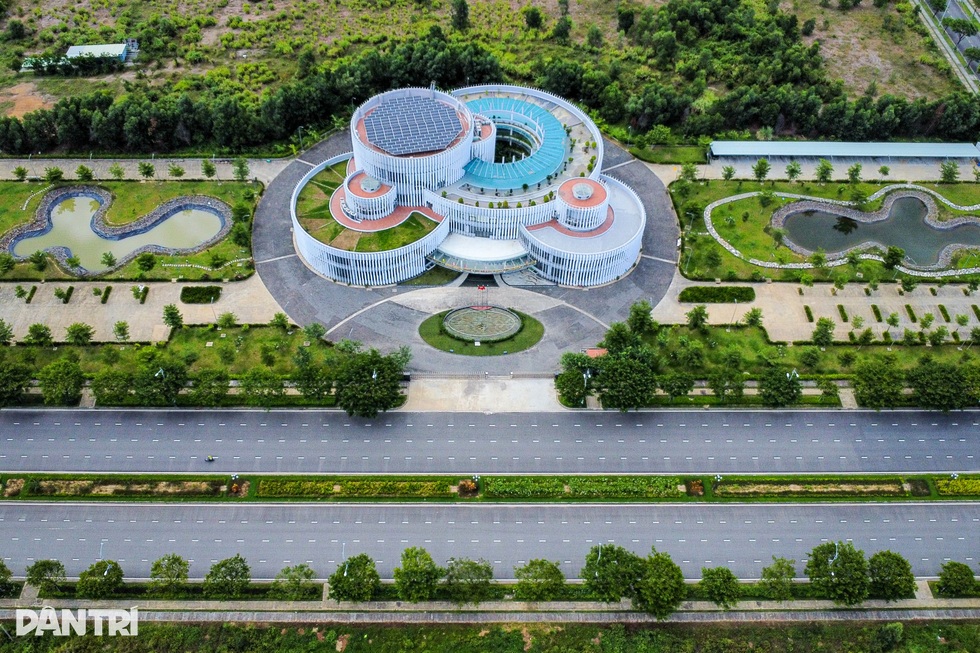 Trọng trách của Đà Nẵng trước mô hình đột phá đầu tiên ở Việt Nam - 6 Trọng trách của Đà Nẵng trước mô hình đột phá đầu tiên ở Việt Nam - 6