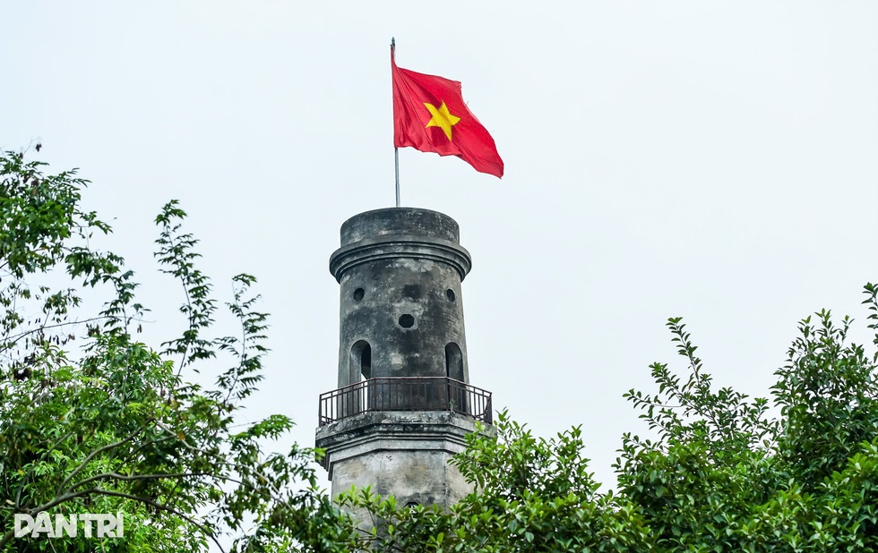 Chiêm ngưỡng kỳ đài cổ xưa, nơi thờ nữ Thành hoàng Giám thương Công chúa - 1 Chiêm ngưỡng kỳ đài cổ xưa, nơi thờ nữ Thành hoàng Giám thương Công chúa - 1