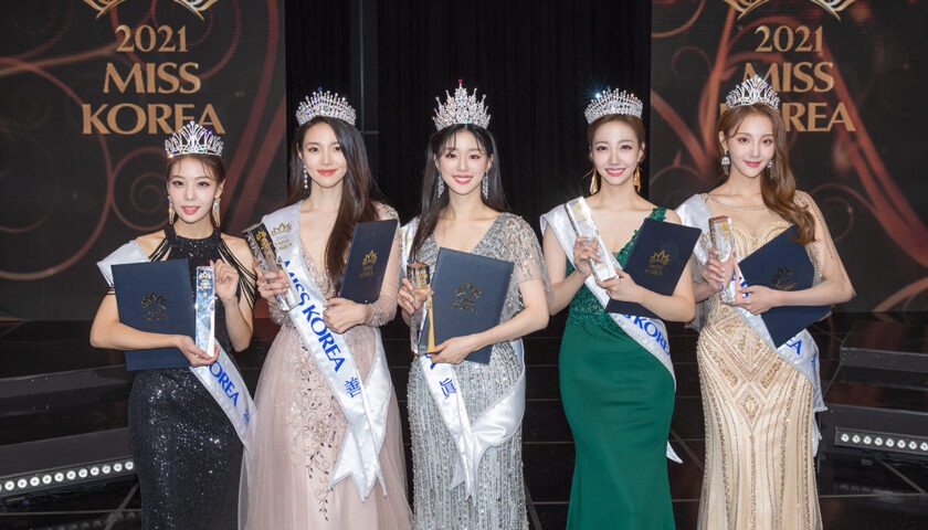 Tại sao cường quốc nhan sắc không còn quan tâm tới các cuộc thi hoa hậu? - 8 Tại sao cường quốc nhan sắc không còn quan tâm tới các cuộc thi hoa hậu? - 8