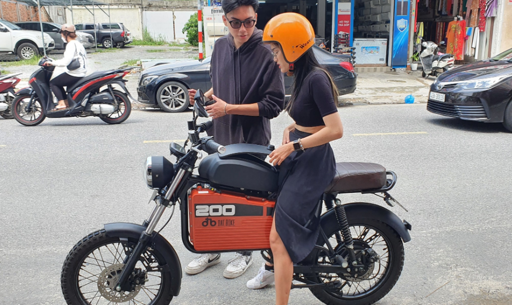 Lái thử xe Weaver 200 cùng Dat Bike ủng hộ miền Trung - 1 Lái thử xe Weaver 200 cùng Dat Bike ủng hộ miền Trung - 1
