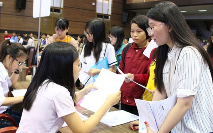 17 giờ ngày 27/9, hạn cuối để thí sinh thực hiện điều chỉnh nguyện vọng đăng ký xét tuyển bằng phiếu - Ảnh 1. 17 giờ ngày 27/9, hạn cuối để thí sinh thực hiện điều chỉnh nguyện vọng đăng ký xét tuyển bằng phiếu - Ảnh 1.