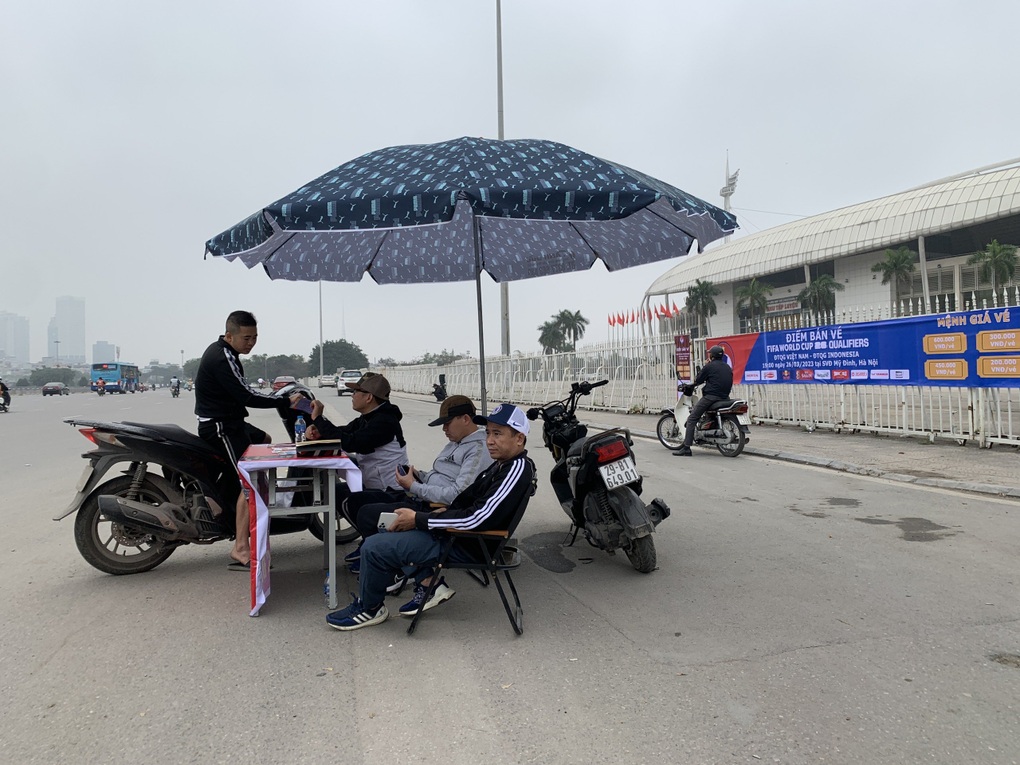 Vé xem trận đội tuyển Việt Nam - Indonesia tại Mỹ Đình ngày 26/3 ế ẩm - 2 Vé xem trận đội tuyển Việt Nam - Indonesia tại Mỹ Đình ngày 26/3 ế ẩm - 2