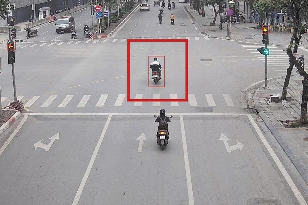 “Công tắc sinh - tử” nằm phía sau mỗi tay lái - 1