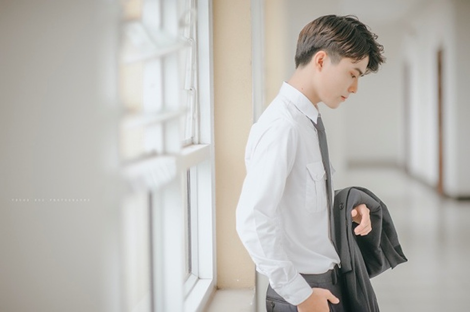 Hot boy Học viện Tòa án điển trai trong ảnh kỷ yếu chia tay giảng đường - 6 Hot boy Học viện Tòa án điển trai trong ảnh kỷ yếu chia tay giảng đường - 6