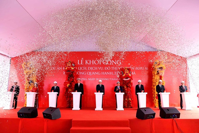Vingroup khởi công khu du lịch, dịch vụ, đô thị ven biển Quang Hanh - Ảnh 1. Vingroup khởi công khu du lịch, dịch vụ, đô thị ven biển Quang Hanh - Ảnh 1.