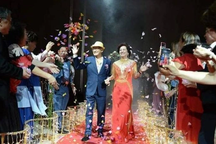 Bữa tiệc 1 tỷ đồng của cặp U80 Singapore và bí quyết nửa thế kỷ hạnh phúc