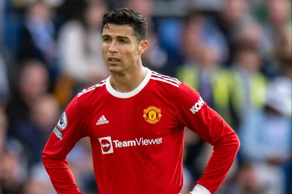 CLB Saudi Arabia mời gọi C.Ronaldo, trả mức lương cao chưa từng thấy - 1 CLB Saudi Arabia mời gọi C.Ronaldo, trả mức lương cao chưa từng thấy - 1