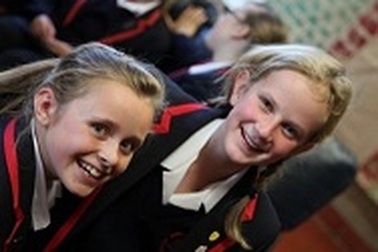 Học bổng 50% tổng chi phí tại 5 trường nội trú Anh Quốc