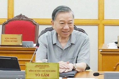 Bộ Chính trị họp đánh giá 3 năm thực hiện Nghị quyết 31 về phát triển TPHCM