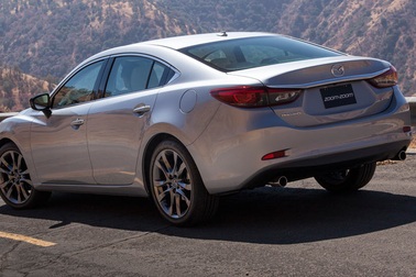 Hơn 60.000 xe Mazda6 có nguy cơ lỗi vô-lăng và túi khí