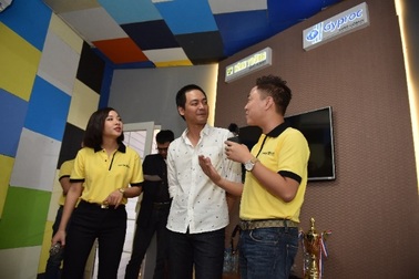 MC Phan Anh - "người xây nhà khó tính"