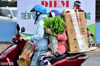 Người dân tại TPHCM sẽ được đi chợ hộ