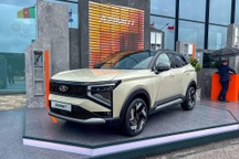 Hãng xe Nga có SUV mới sau 27 năm, hẹn ngày đọ sức với Corolla Cross