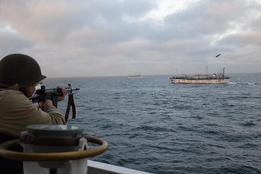 Argentina nổ súng bắn tàu cá Trung Quốc đánh bắt trái phép