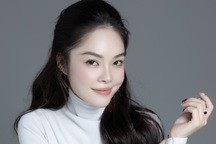 Dương Cẩm Lynh trẻ trung tuổi 42, trở lại sau sóng gió