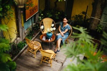 Quán cà phê trong ngôi biệt thự cổ ở Hà Nội