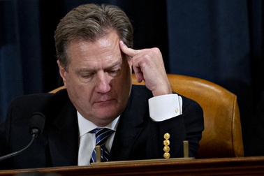 Quan chức Mỹ úp mở về mối đe dọa "nghiêm trọng", nghi liên quan Nga