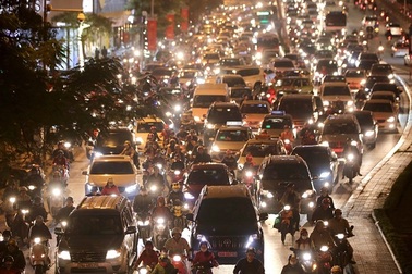 Báo Anh viết về cuộc sống của giới thượng lưu Hà Thành