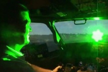 Công an điều tra vụ máy bay bị chiếu laser khi hạ cánh