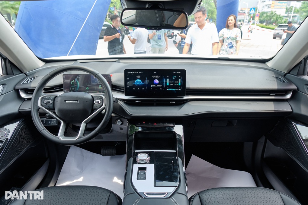 Haval H6 chốt giá gần 1,1 tỷ đồng, đấu CX-5 và Tucson bằng động cơ hybrid - 3 Haval H6 chốt giá gần 1,1 tỷ đồng, đấu CX-5 và Tucson bằng động cơ hybrid - 3