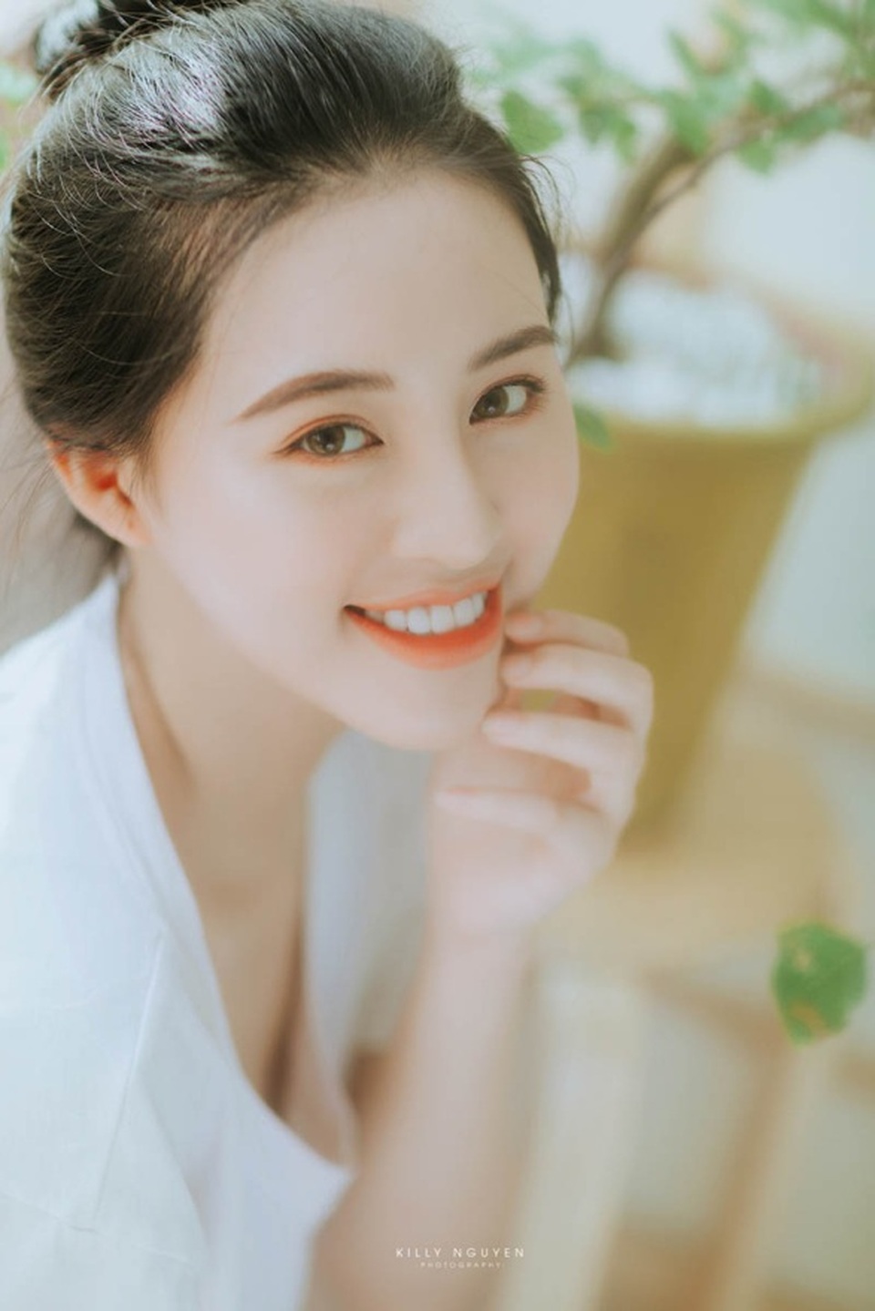 Nữ sinh 2 lần thi hoa hậu, tốt nghiệp Học viện Cảnh sát loại giỏi - 4 Nữ sinh 2 lần thi hoa hậu, tốt nghiệp Học viện Cảnh sát loại giỏi - 4