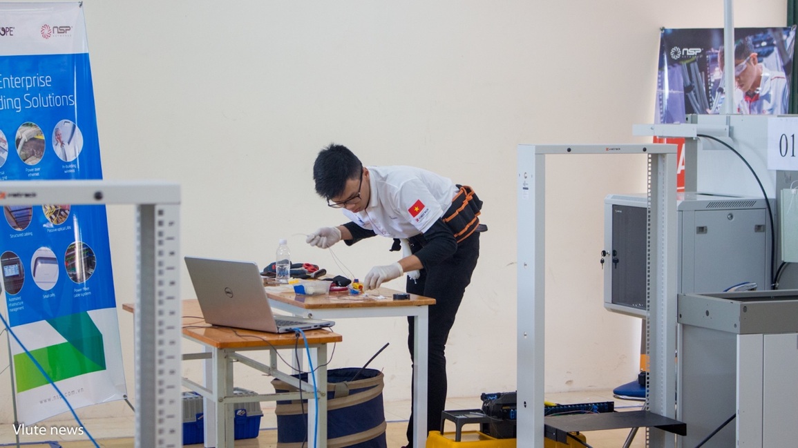 Kỳ thi Kỹ năng nghề quốc gia 2021 trao giải 14 huy chương Vàng - 6 Kỳ thi Kỹ năng nghề quốc gia 2021 trao giải 14 huy chương Vàng - 6