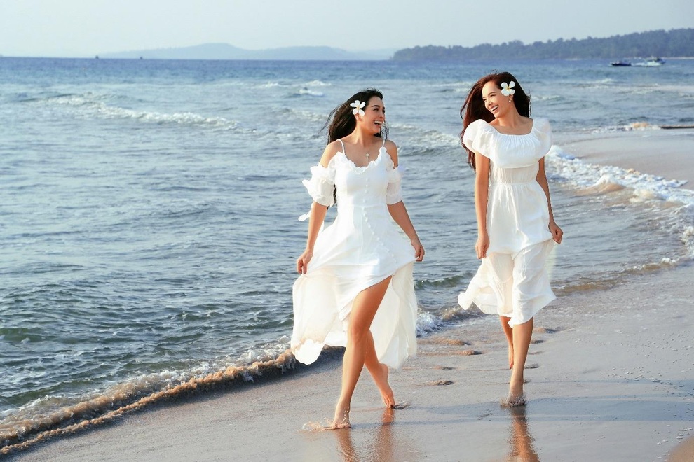 Thúy Hằng - Thúy Hạnh đẹp rạng rỡ và điều bất ngờ ít biết sau gần 30 năm - 7 Thúy Hằng - Thúy Hạnh đẹp rạng rỡ và điều bất ngờ ít biết sau gần 30 năm - 7