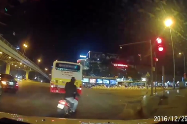 "Thế nào là xe buýt 'nhanh' ở Hà Nội?"