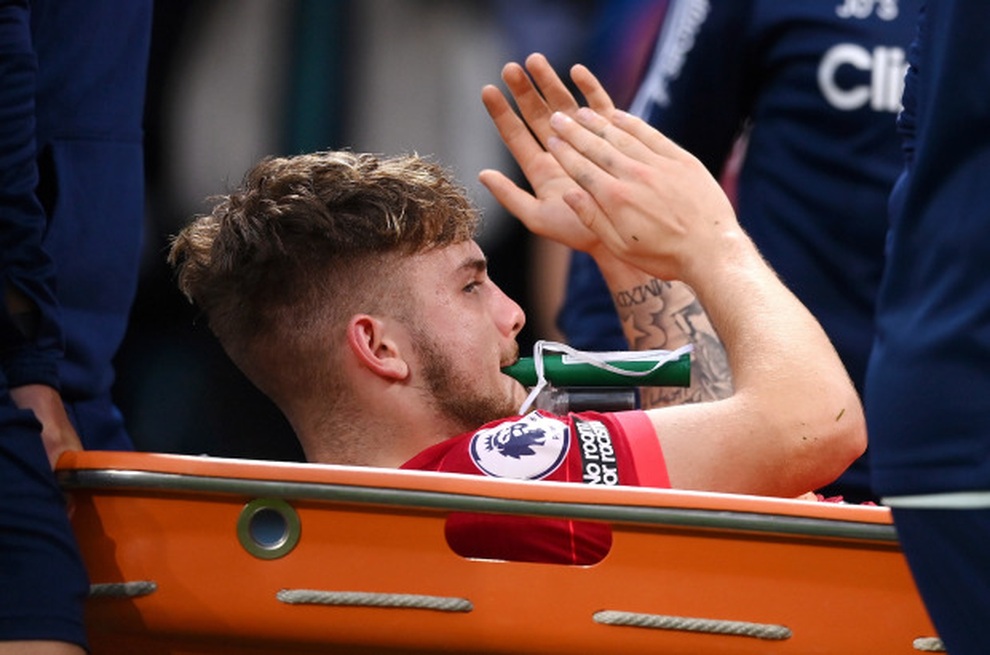 Lĩnh cú vào bóng triệt hạ, ngôi sao Liverpool chấn thương kinh hoàng - 5 Lĩnh cú vào bóng triệt hạ, ngôi sao Liverpool chấn thương kinh hoàng - 5