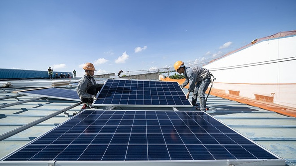 Phấn đấu đến năm 2030 có 50% nhà dân ở TPHCM dùng điện mặt trời mái nhà - 1