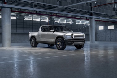 Rivian R1T - Ý tưởng xe bán tải chạy điện tính năng vận hành cao