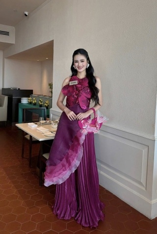 Hoa hậu Ý Nhi diện áo tắm, mang phong cách tinh tế đến Hoa hậu Thế giới - 6