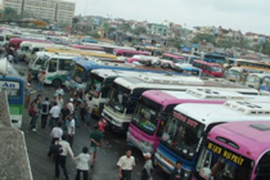 Giá vé tăng, khách không tăng đột biến