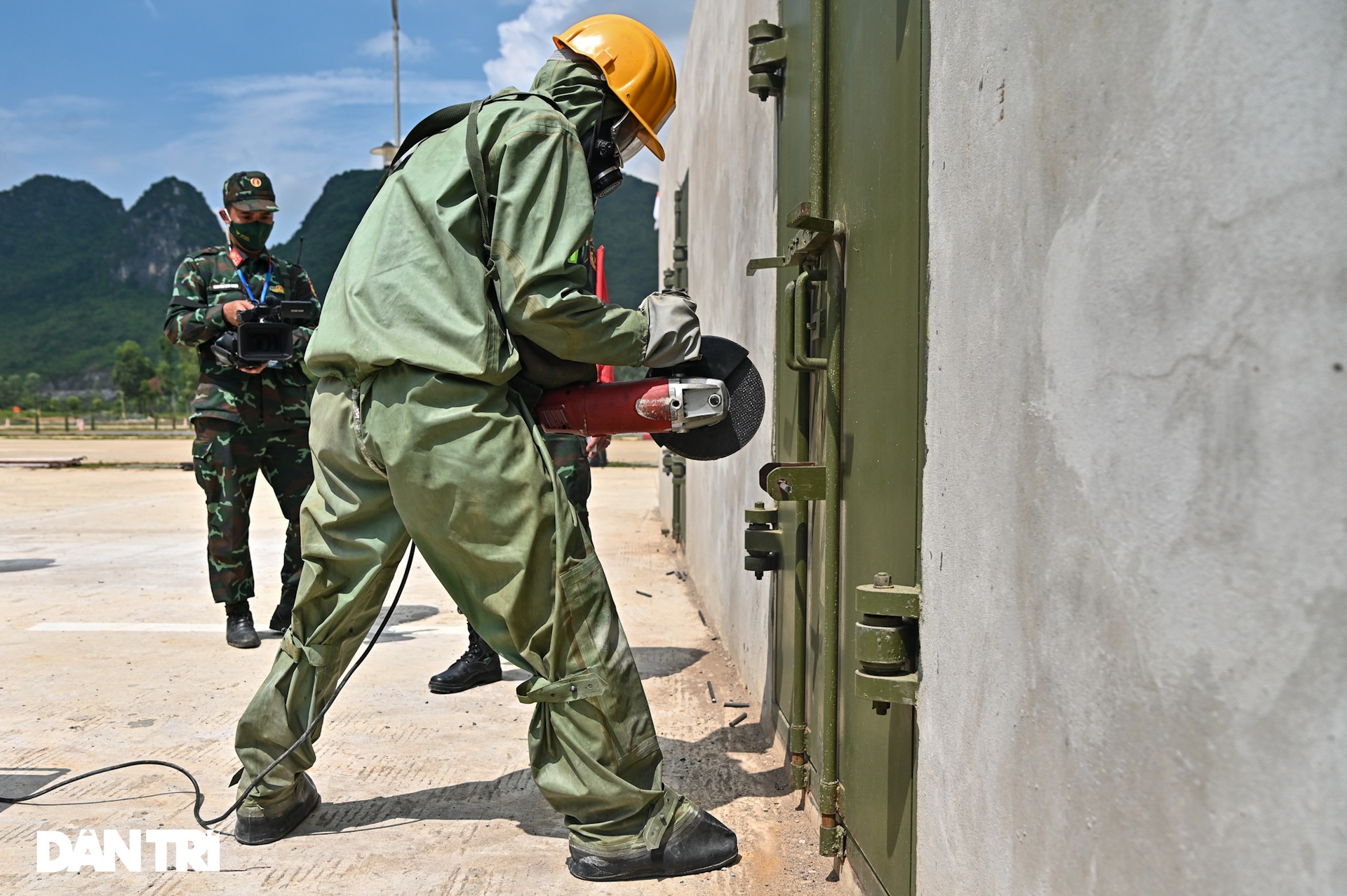 Army Games: Việt Nam toàn thắng chặng 2 tiếp sức nội dung thi Vùng tai nạn - 6 Army Games: Việt Nam toàn thắng chặng 2 tiếp sức nội dung thi Vùng tai nạn - 6