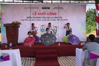 Khởi công điểm trường Tiểu học La Văn Cầu ở xã Đắk R'Măng