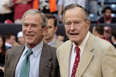 Cựu Tổng thống Bush “cha” nhập viện