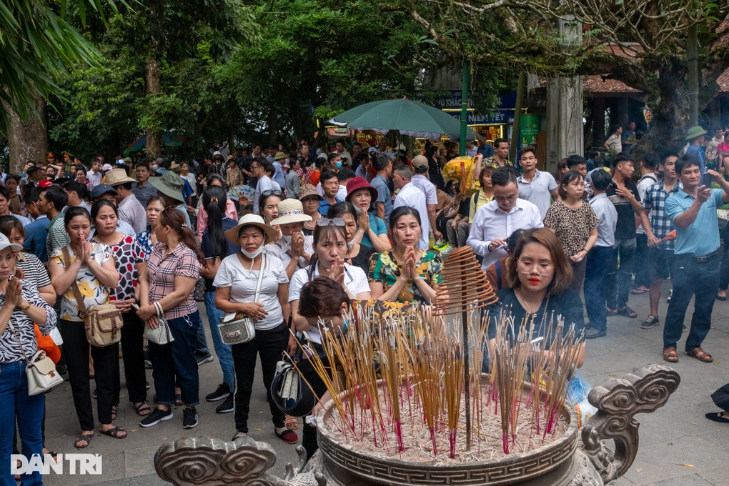 Phú Thọ dự kiến đón 500.000 lượt khách đổ về Đền Hùng ngày Giỗ Tổ - 5 Phú Thọ dự kiến đón 500.000 lượt khách đổ về Đền Hùng ngày Giỗ Tổ - 5