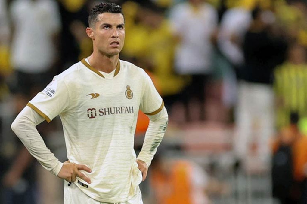 Phản ứng của C.Ronaldo sau hành vi phản cảm - 1 Phản ứng của C.Ronaldo sau hành vi phản cảm - 1