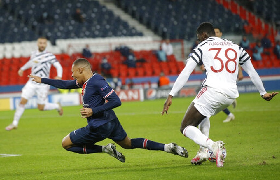 Những khoảnh khắc Man Utd lại gieo sầu cho PSG - 13 Những khoảnh khắc Man Utd lại gieo sầu cho PSG - 13
