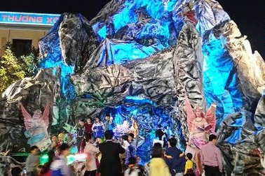 Đi chơi Noel, một thanh niên bị đâm chết