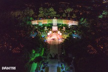 Hàng nghìn ngọn nến tri ân bừng sáng ở nghĩa trang liệt sĩ TPHCM