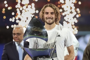 Bước tiến của Stefanos Tsitsipas với chức vô địch Dubai Open 2025