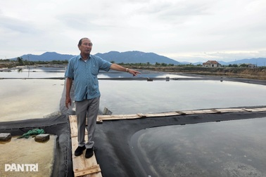 Dân chưa đồng thuận giao đất vì đầu tư tiền tỷ, đền bù vài trăm triệu đồng