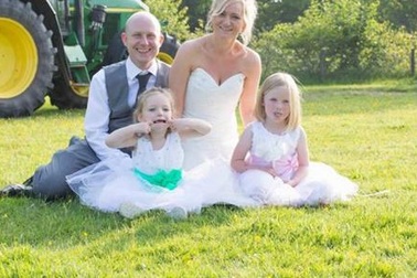 Hơn 20 lần cứu con thoát chết