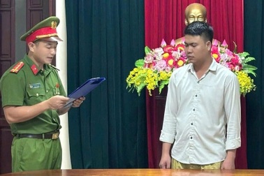 Vụ ô tô gặp nạn trên đường đi dâng hương: Khởi tố tài xế xe đầu kéo