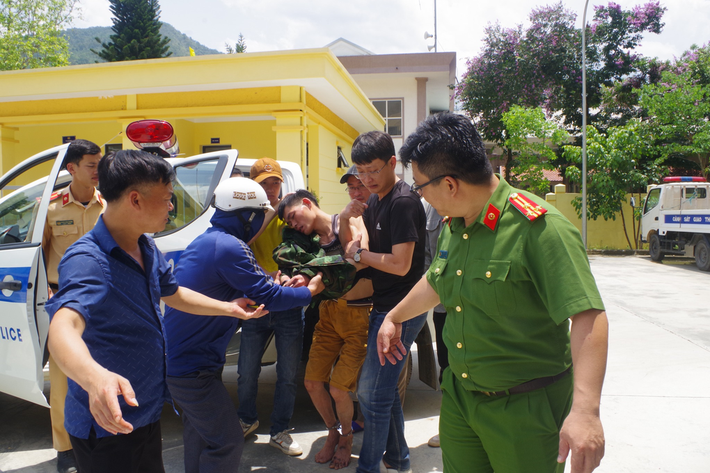 Vụ truy sát 2 phụ nữ ở Lai Châu: Nghi phạm là chồng nạn nhân - 1 Vụ truy sát 2 phụ nữ ở Lai Châu: Nghi phạm là chồng nạn nhân - 1
