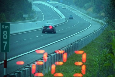 Chở người bệnh đi cấp cứu vi phạm giao thông, tài xế có bị xử phạt không?