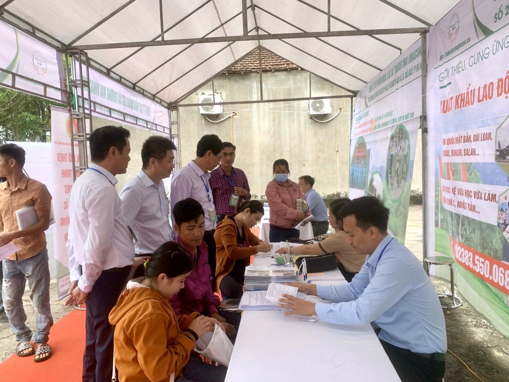 Hơn 8.700 lao động Nghệ An được hưởng trợ cấp thất nghiệp - 2